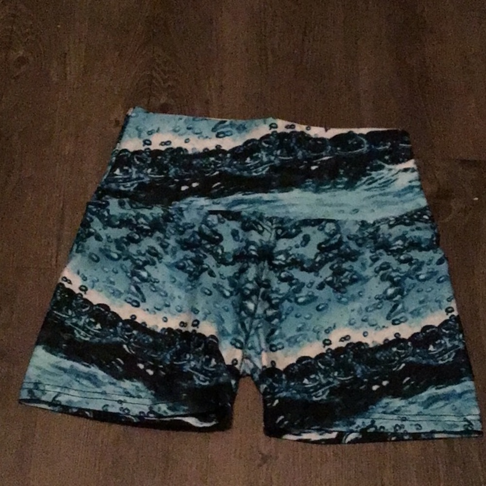 Yoga shorts